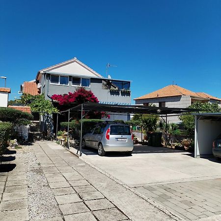 Apartments Ante Tribalj المظهر الخارجي الصورة