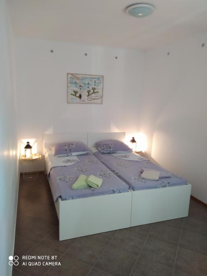 Apartments Ante Tribalj المظهر الخارجي الصورة
