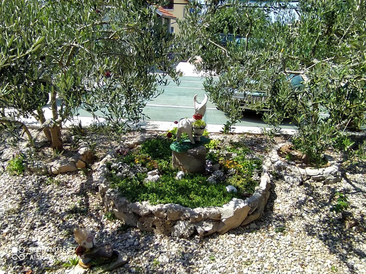 Apartments Ante Tribalj المظهر الخارجي الصورة